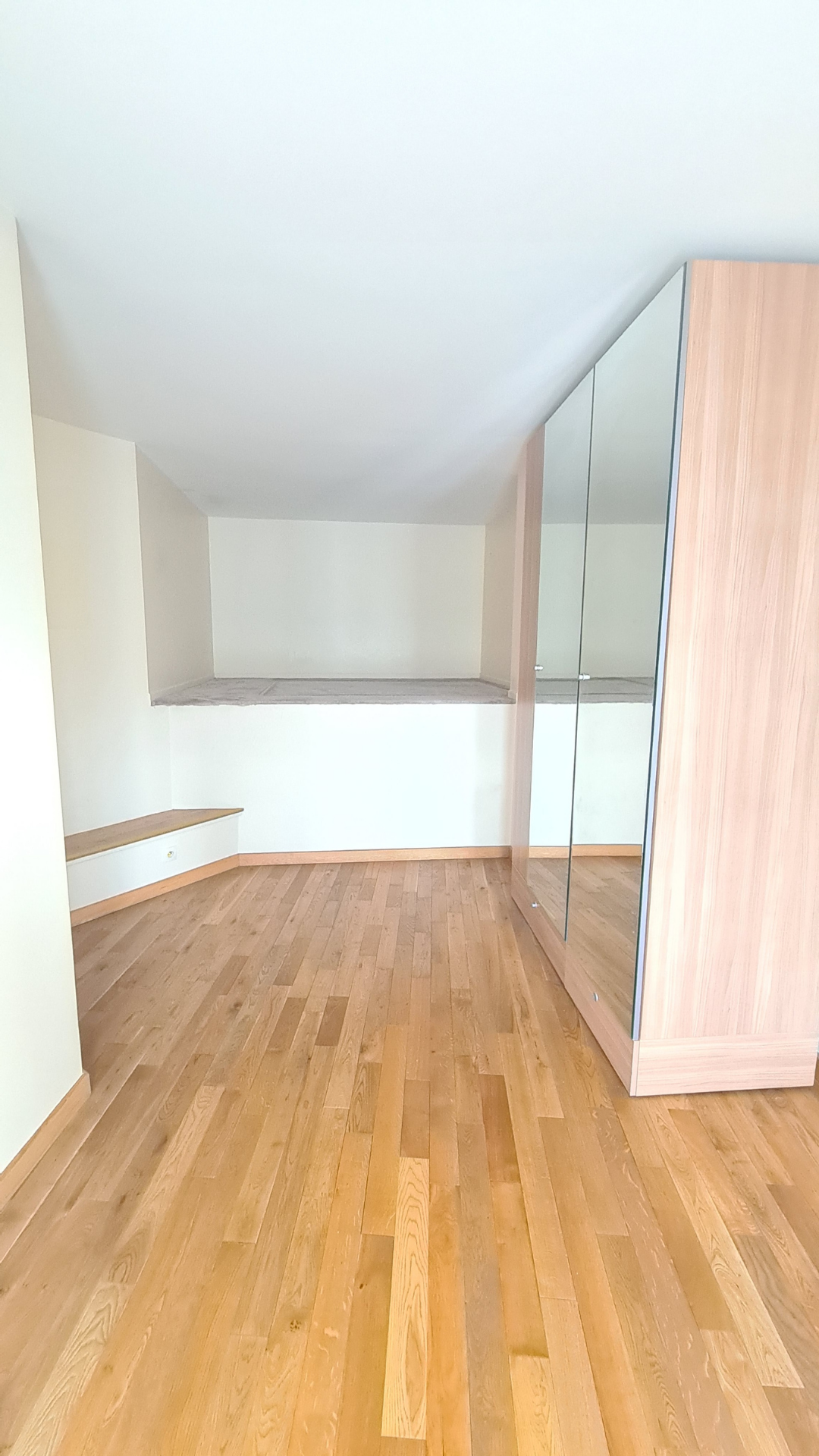 avant vue chambre maison alfort